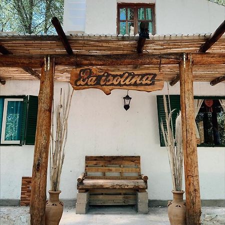 Villa La Isolina Вилья-Джардино Экстерьер фото